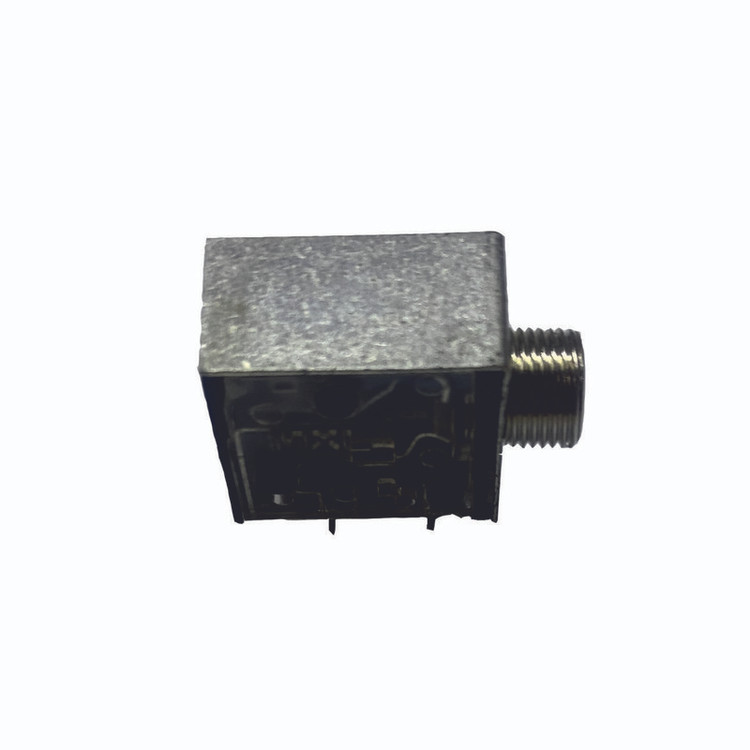 فیش مادگی AUX مدل MXL87279